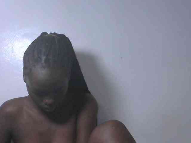 Petitepussy webcam