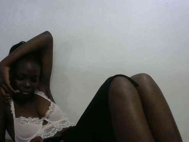 Petitepussy webcam
