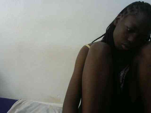 Petitepussy webcam