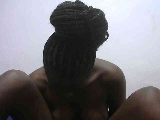 Petitepussy webcam