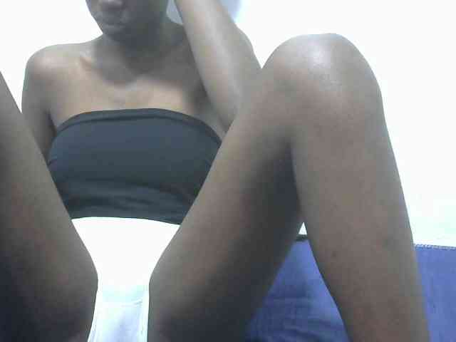 Petitepussy webcam
