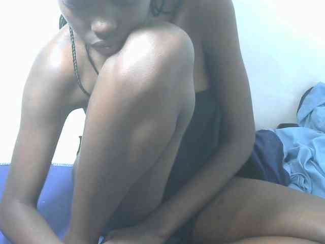 Petitepussy webcam