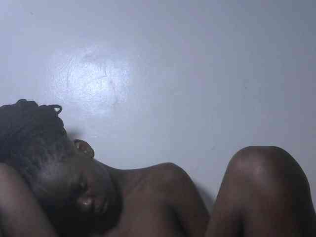 Petitepussy webcam