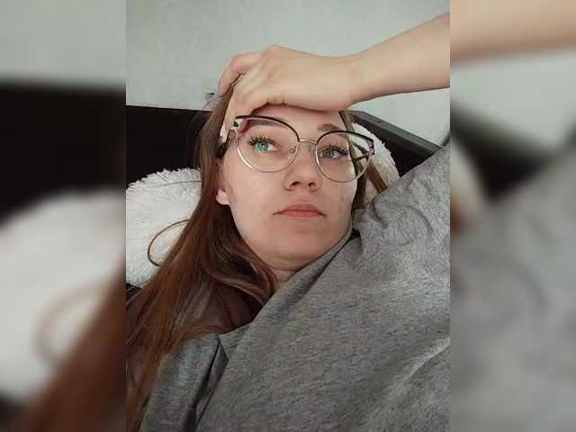 Kisa75's BongaCams show and profile