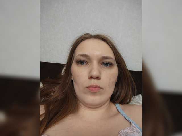 Kisa75's BongaCams show and profile