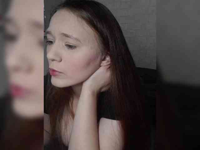 AlisaWyn webcam