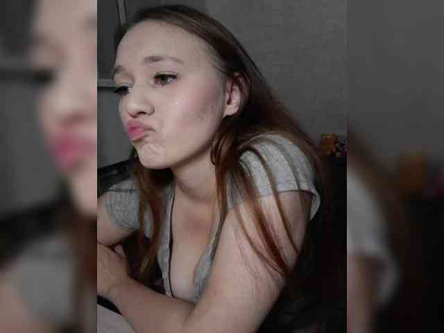 AlisaWyn webcam