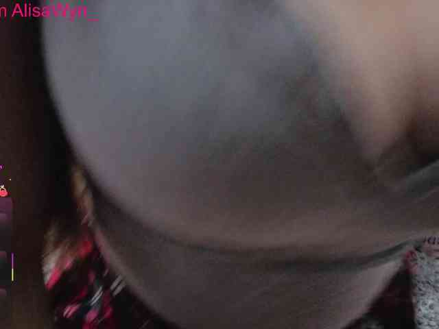 AlisaWyn webcam