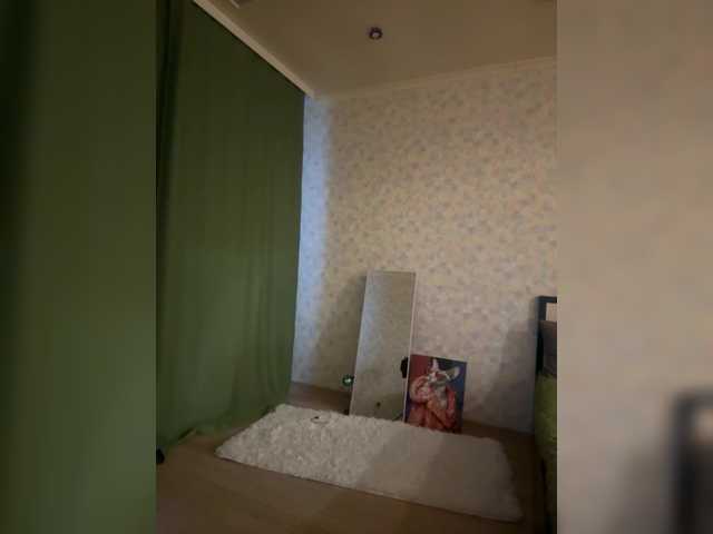 sweetie's BongaCams show and profile