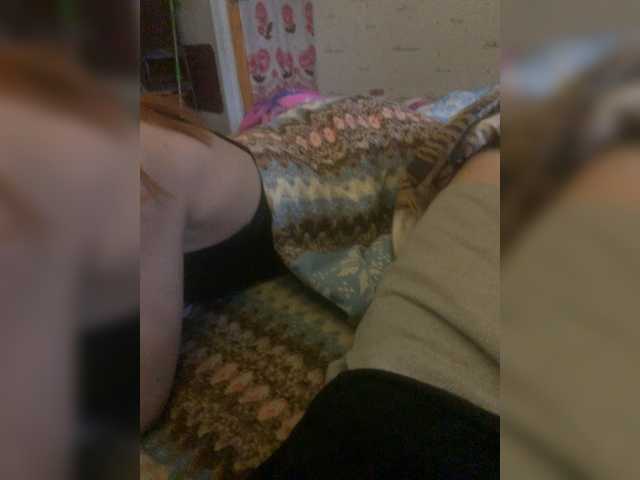 Devochka1010 from BongaCams