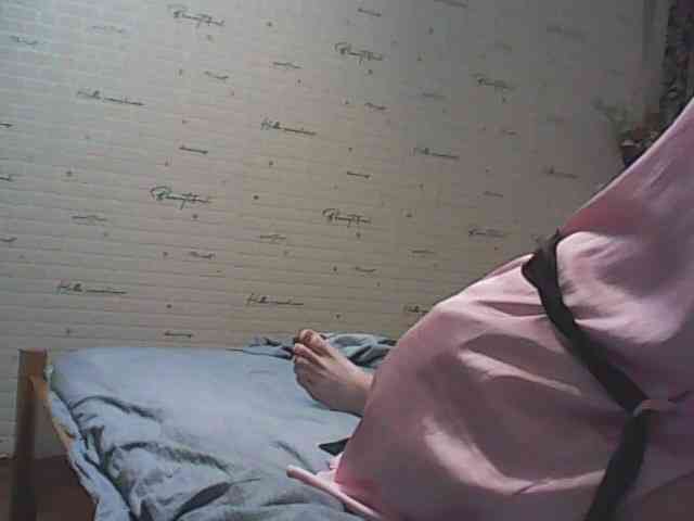 Devochka1010 webcam
