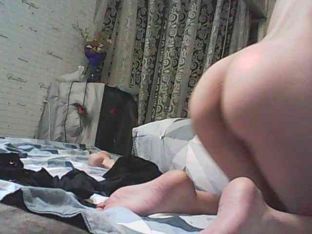 Devochka1010 webcam