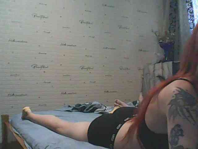 Devochka1010 webcam