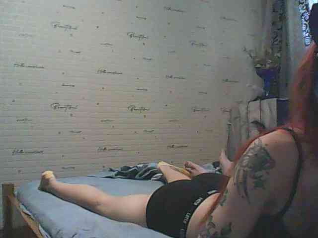 Devochka1010 webcam