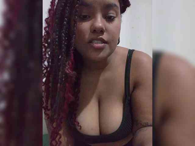 GloriaBlack webcam