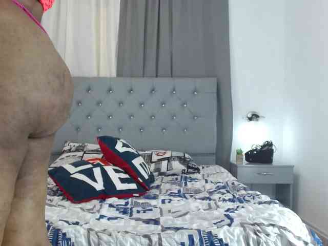Selene-Adams webcam