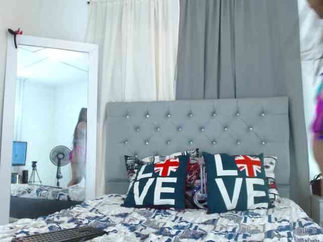 Selene-Adams webcam