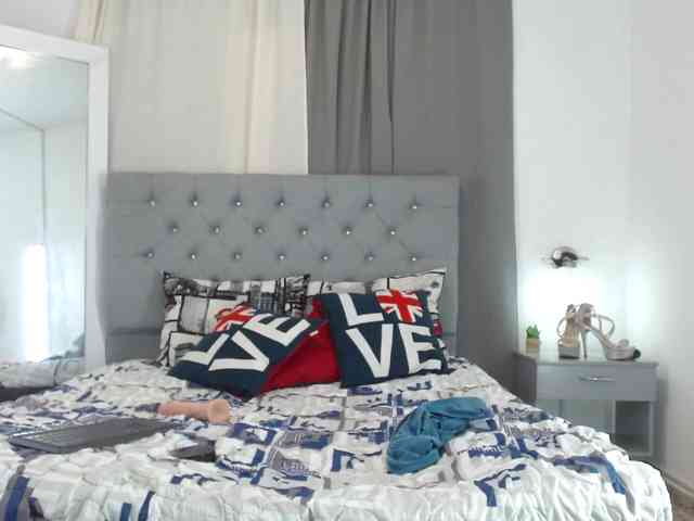 Selene-Adams webcam