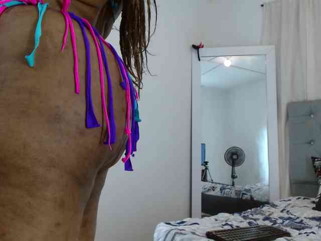 Selene-Adams webcam