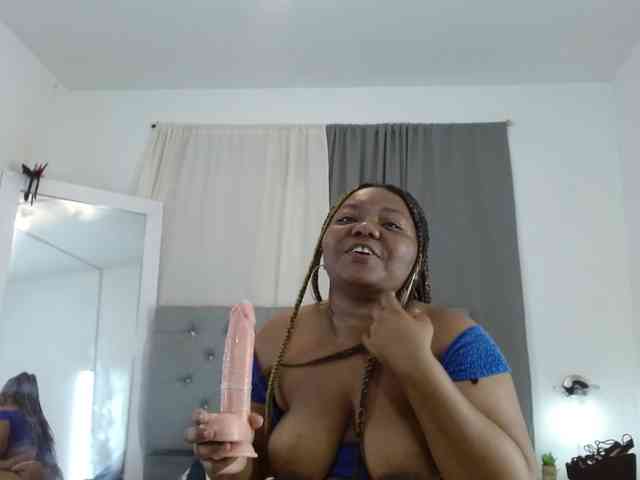 Selene-Adams webcam
