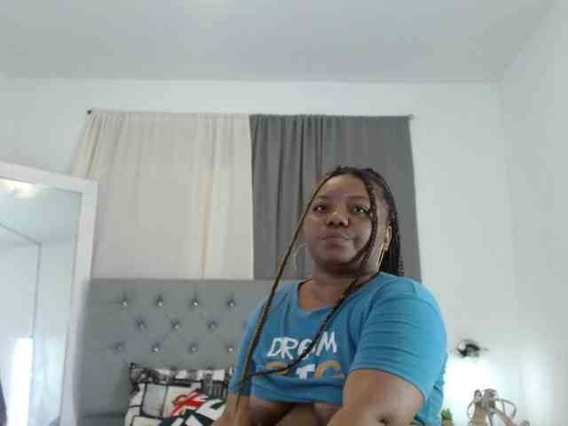 Selene-Adams webcam