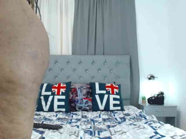 Selene-Adams webcam