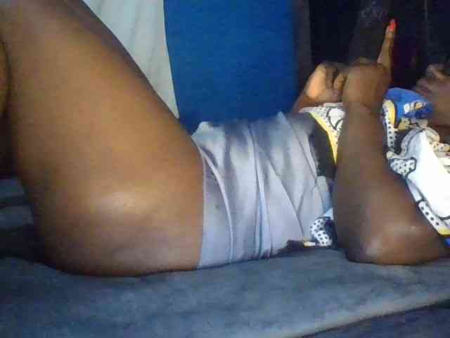 Hotsavie01 webcam