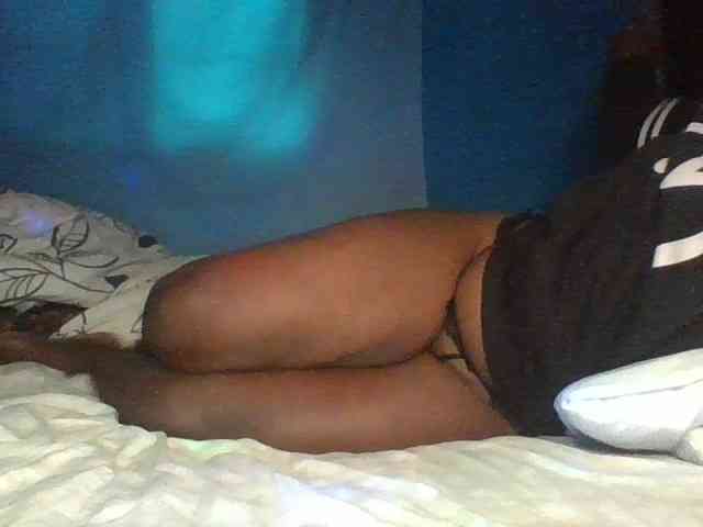 Hotsavie01 webcam