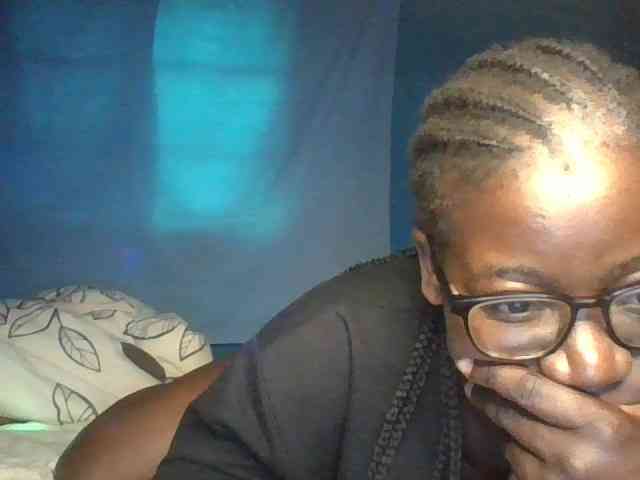 Hotsavie01 webcam