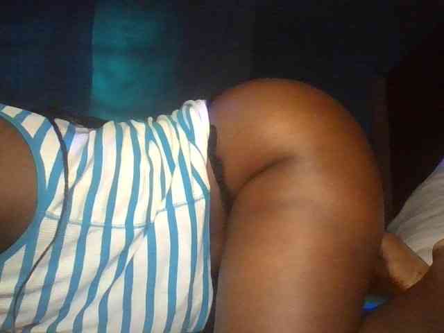 Hotsavie01 webcam
