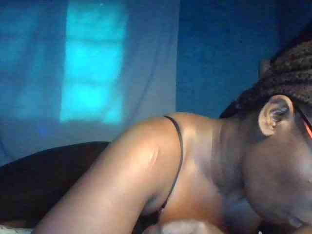 Hotsavie01 webcam