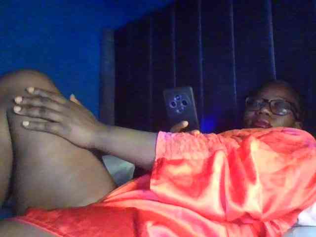 Hotsavie01 webcam