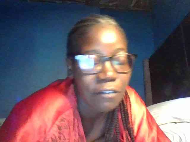 Hotsavie01 webcam