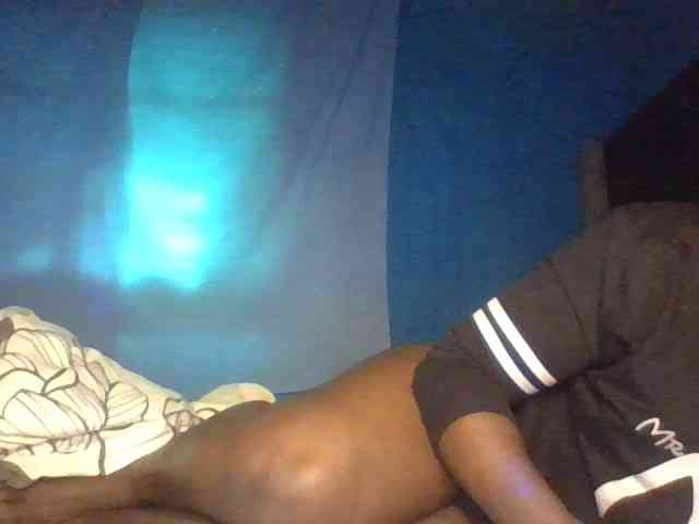 Hotsavie01 webcam