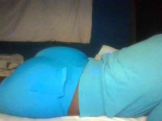 Hotsavie01 webcam