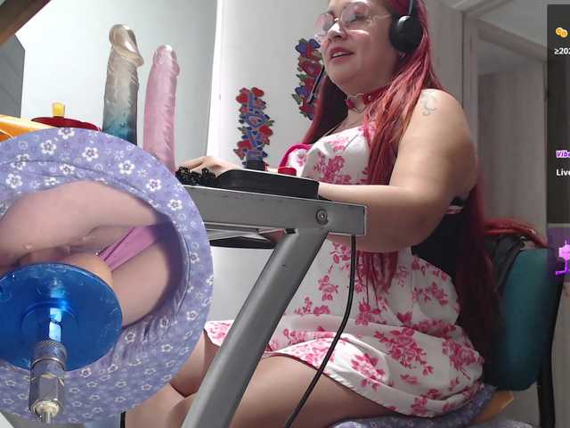 Leidydi223's BongaCams show and profile