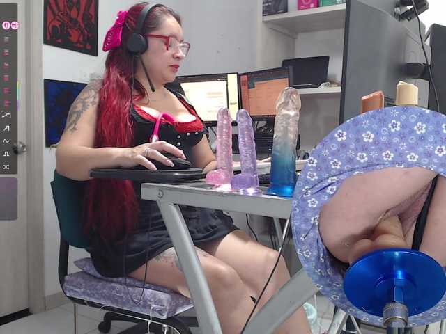Leidydi223's BongaCams show and profile