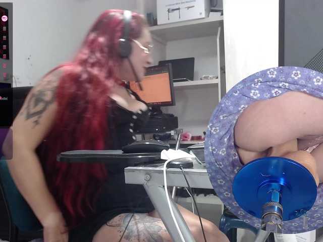 Leidydi223's BongaCams show and profile