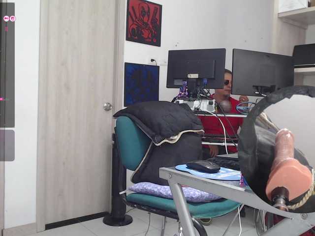 Leidydi223 from BongaCams is Freechat