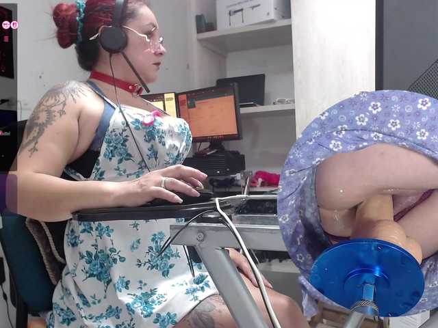 Leidydi223's BongaCams show and profile