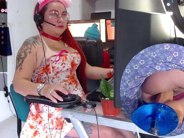 Leidydi223's BongaCams show and profile