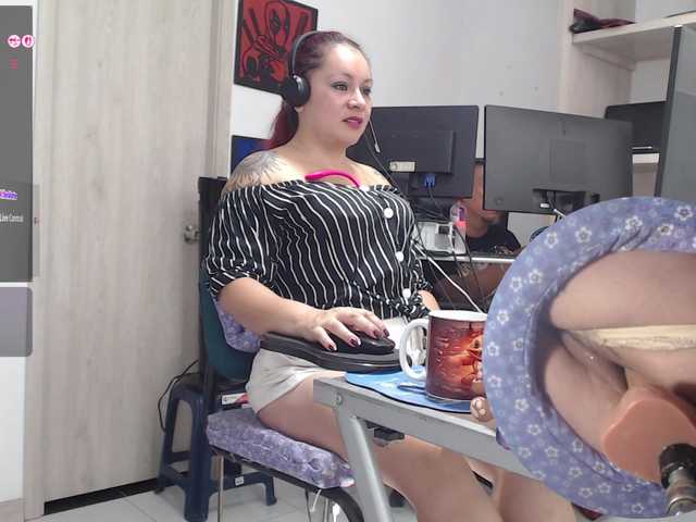 Leidydi223 on BongaCams and RICams