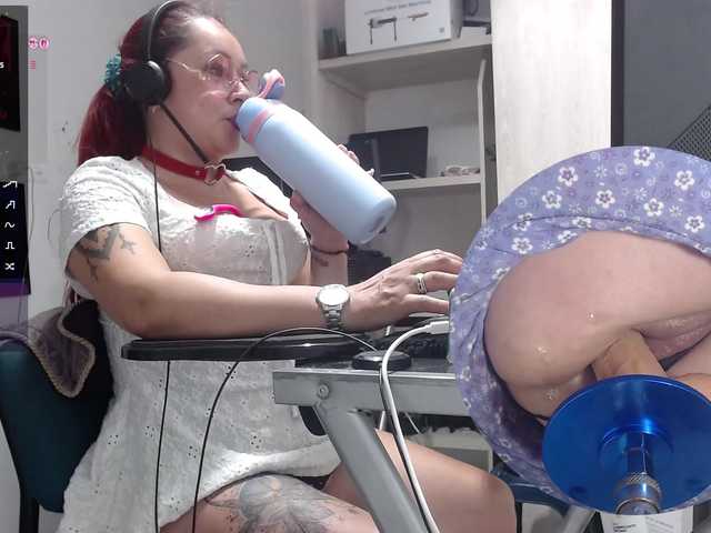 Leidydi223's BongaCams show and profile