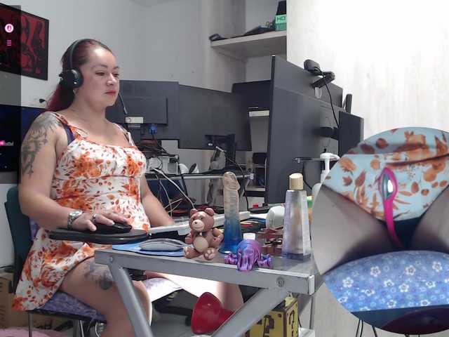 Leidydi223's BongaCams show and profile