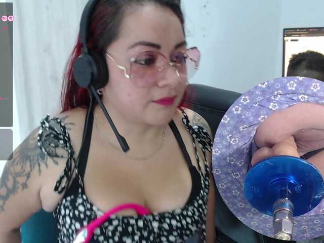 Leidydi223's BongaCams show and profile