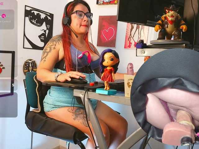 Leidydi223's BongaCams show and profile