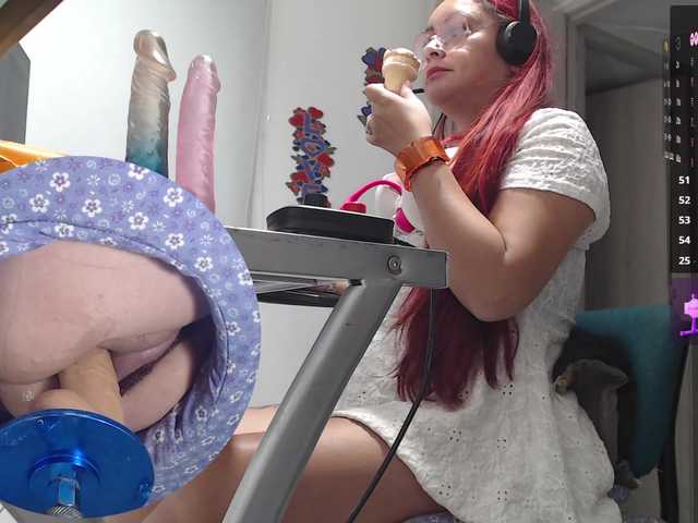 Leidydi223's BongaCams show and profile