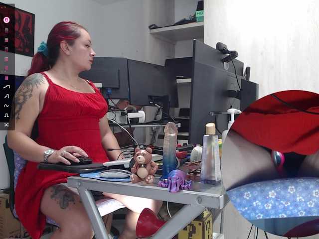 Leidydi223's BongaCams show and profile