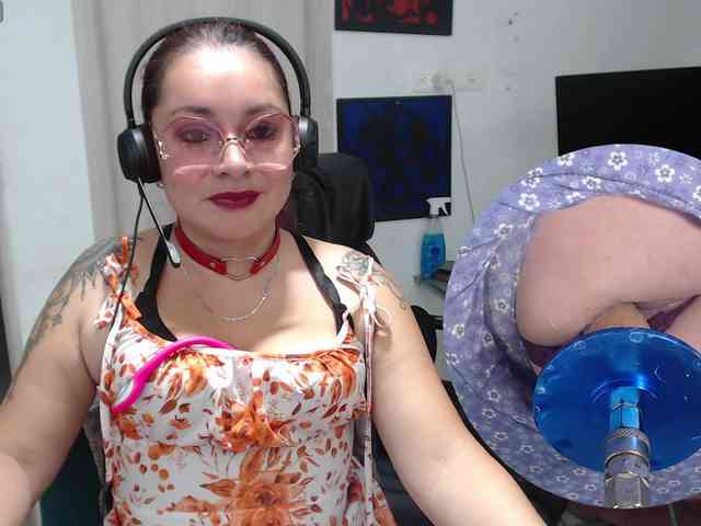 Leidydi223 webcam