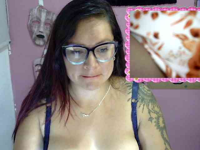Leidydi223 webcam